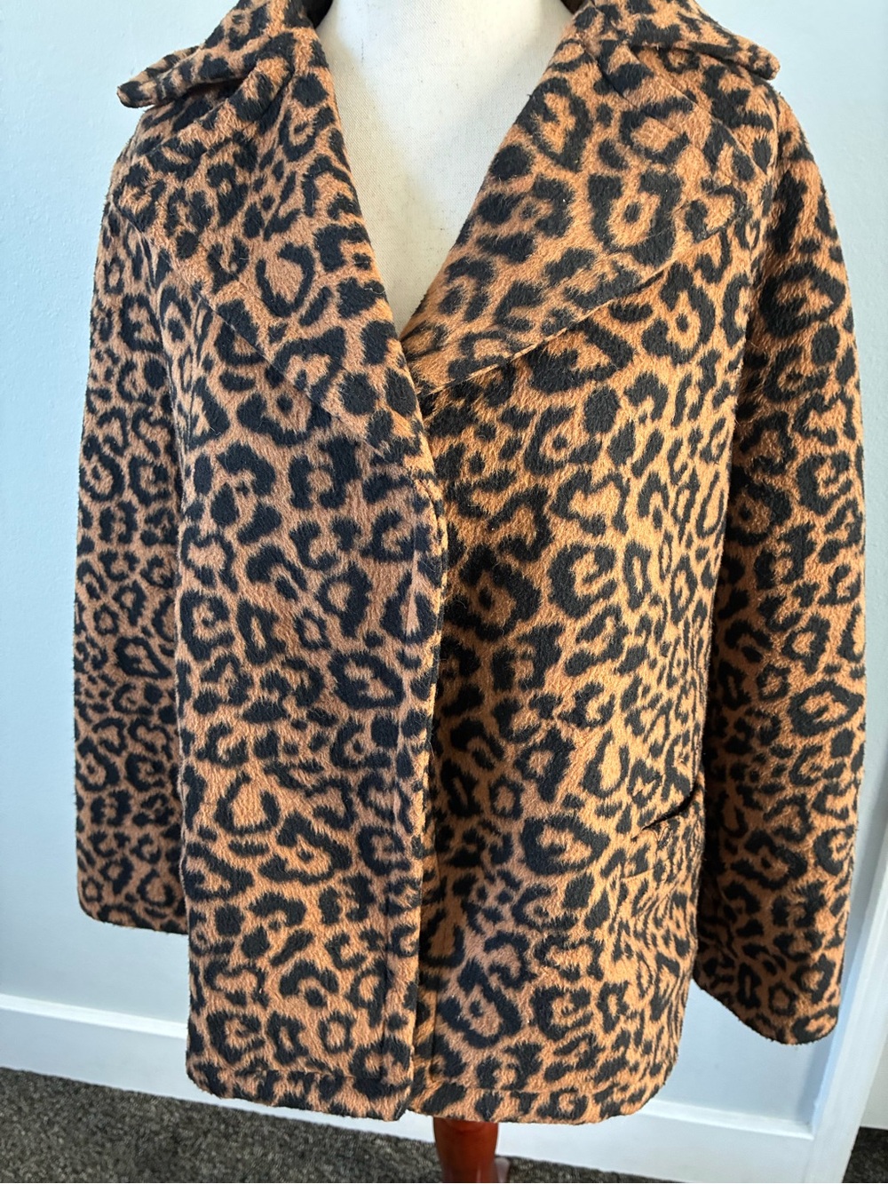 Splendid leopard print jacket size xs